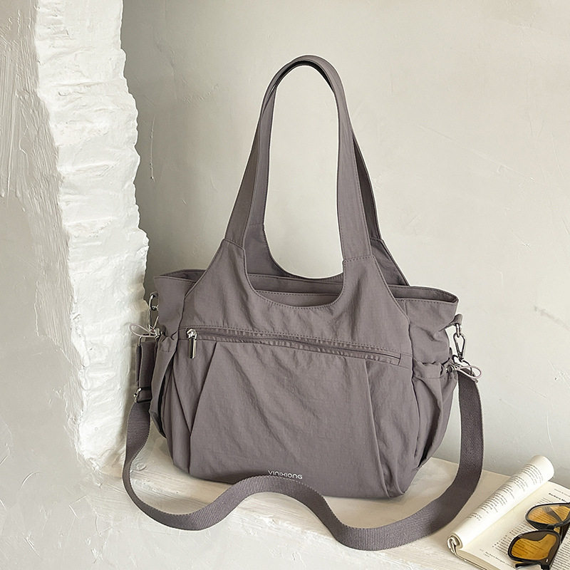 Túi tote nữ cỡ lớn chất liệu nylon nhẹ, túi đeo vai và đeo chéo tiện lợi — Khói tím, Quân đội xanh, màu be, màu nâu chi tiết 11