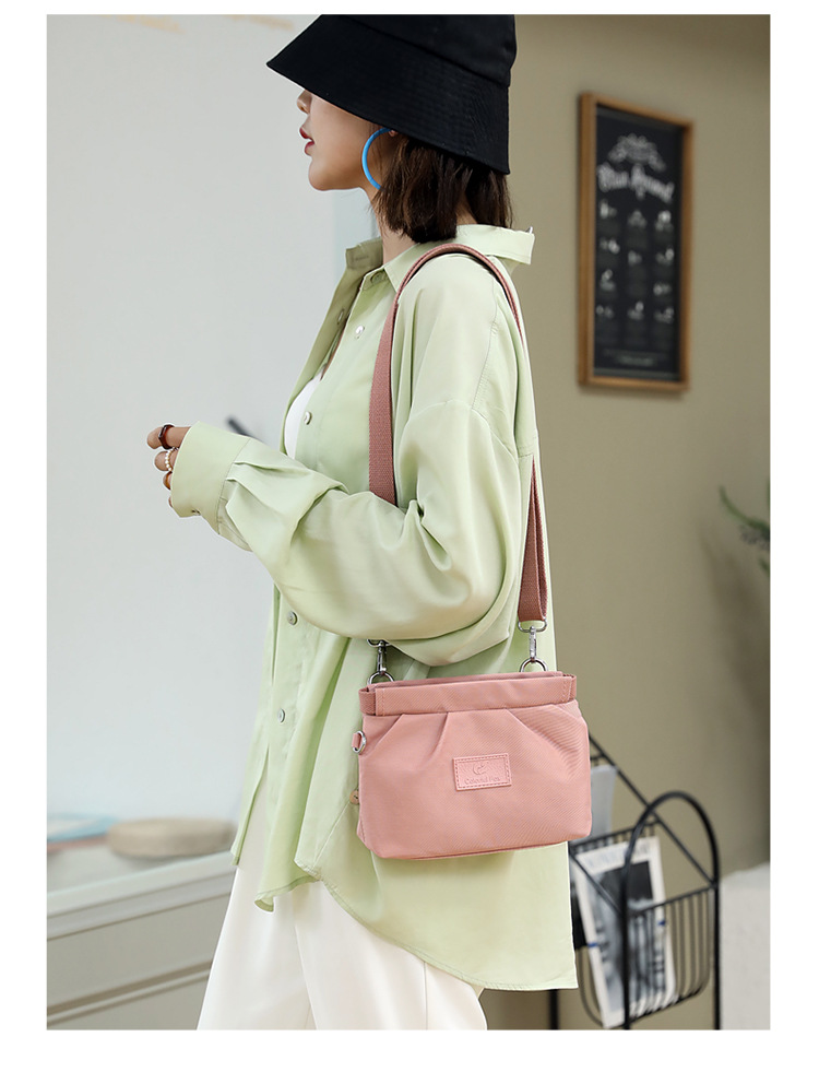 New women's bag 2025 Korean style crossbody bag, women's water-resistant nylon fabric single-shoulder bag, casual and versatile women's bag undefined
