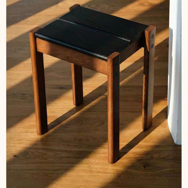 French-style retro solid wood stool for home use, square stool, antique-style, high-end living room tea table, shoe-changing stool, thickened low stool, dining table stool