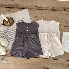 Baby and Toddler Summer Set Korean Style Sleeveless Top and Shorts for Boys and Girls, Solid Color Casual Cool and Comfortable Two-Piece Set