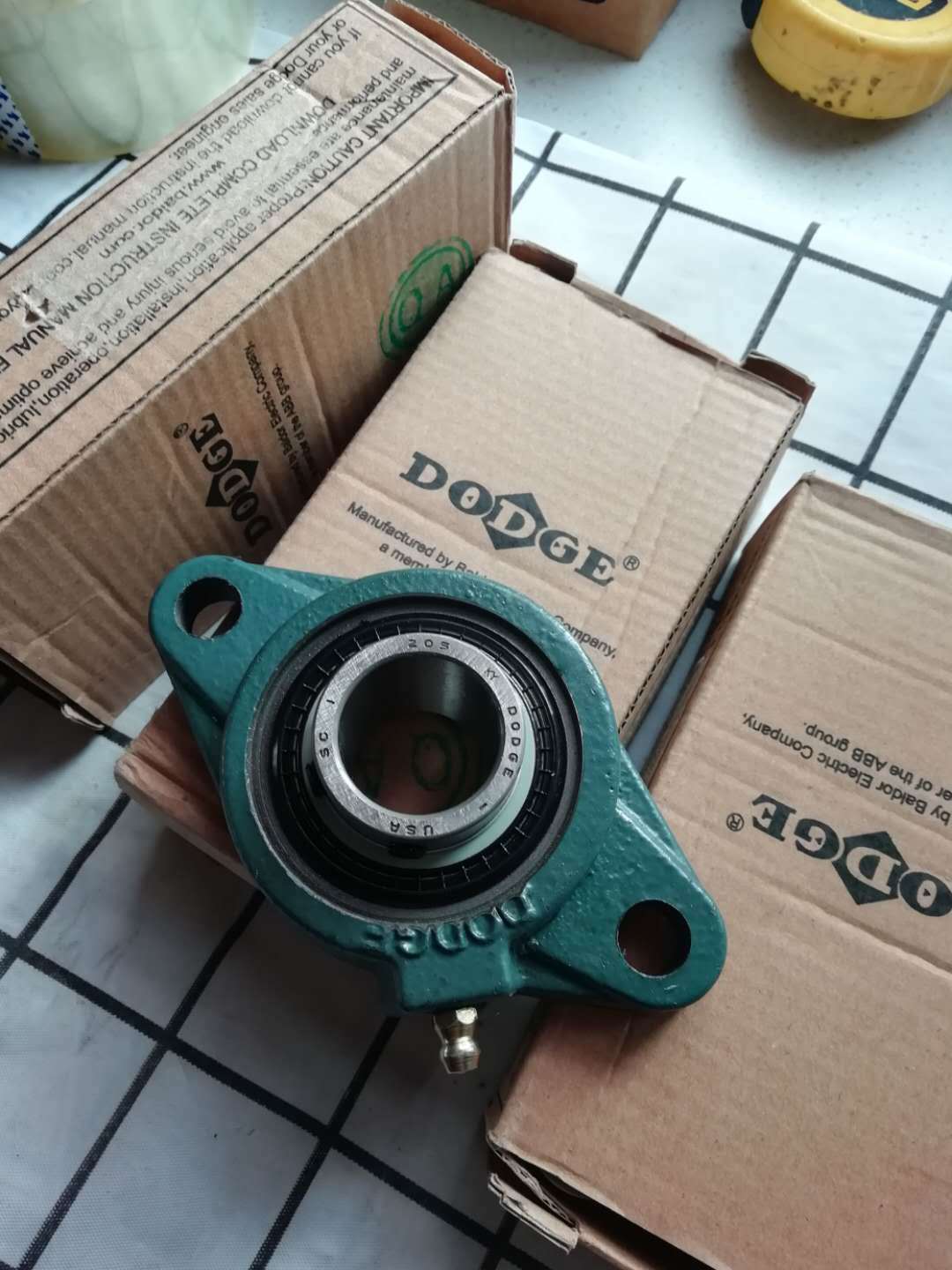 NSK吸盘轴承700006686(5200Z)，深沟球轴承6007Z