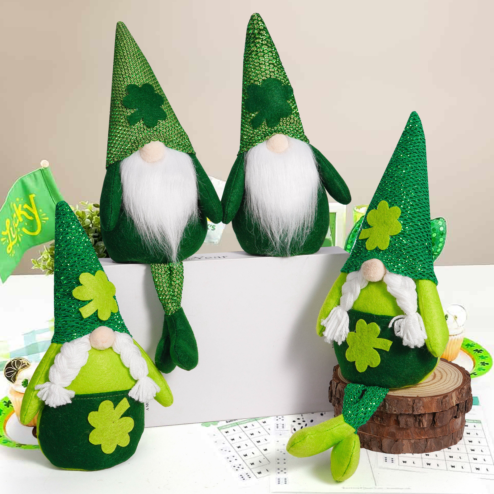 Nuevos productos transfronterizos Día de San Patricio muñecas sin cara decoraciones Festival de hojas verdes trébol piernas largas ornamentos Rudolph