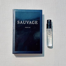 ��Ұ��ʿ��������С�����ҷ��Ȼ�Ůʿ��ˮС��1.5ml��Ƭԇ��