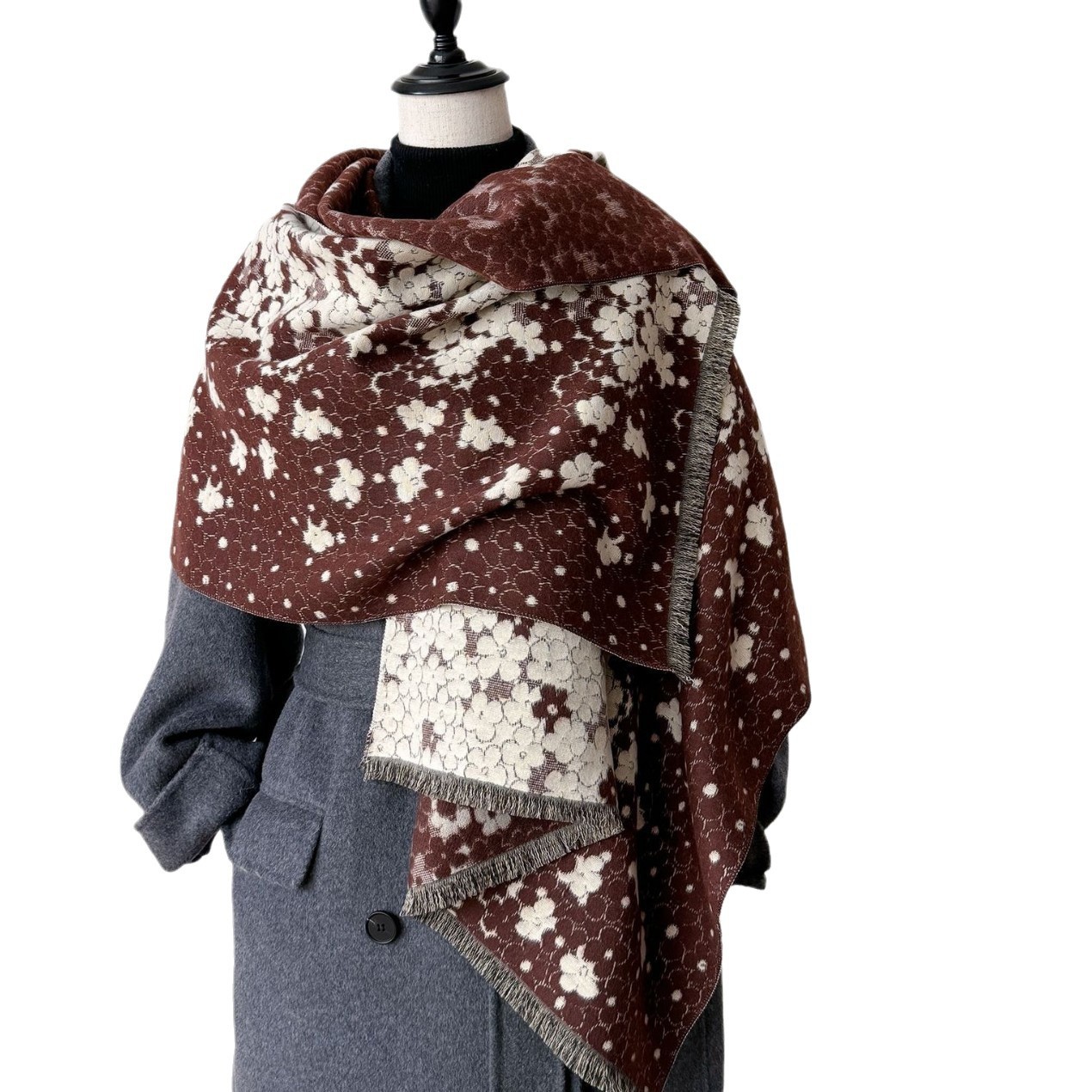 flores cortas de otoño y invierno coreano estilo simple y versátil damas de doble cara imitación de cachemira bufandas calientes temperamento chal grueso babillo