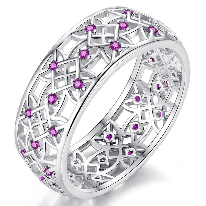 ring with stone with zircon