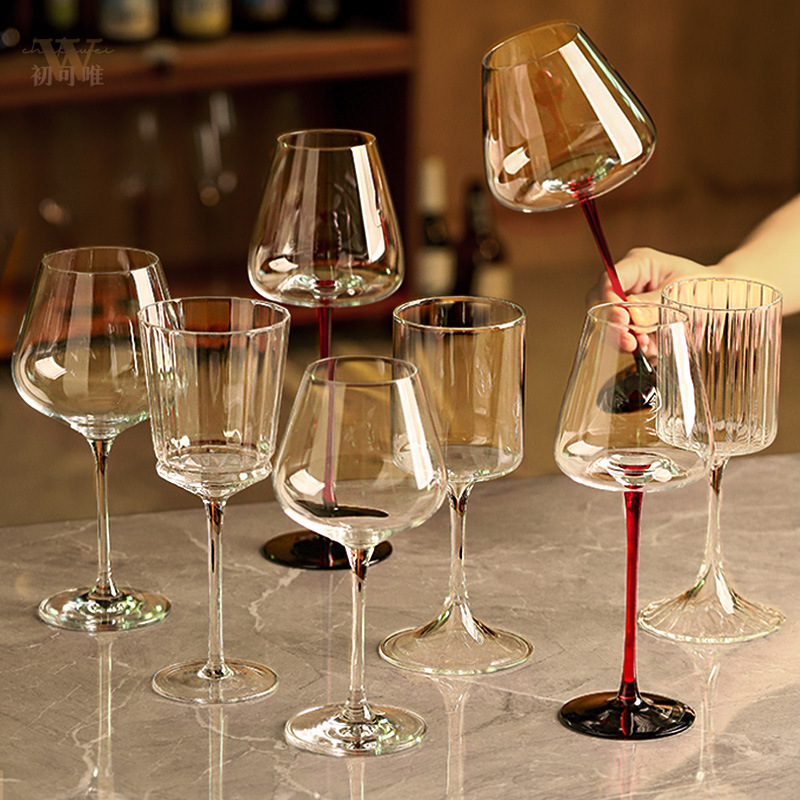 Vaso de vino rojo de corbata roja de borgoña set de gran abdomen ligero de lujo de vidrio de cristal de alta calidad copa de vino de pie alto