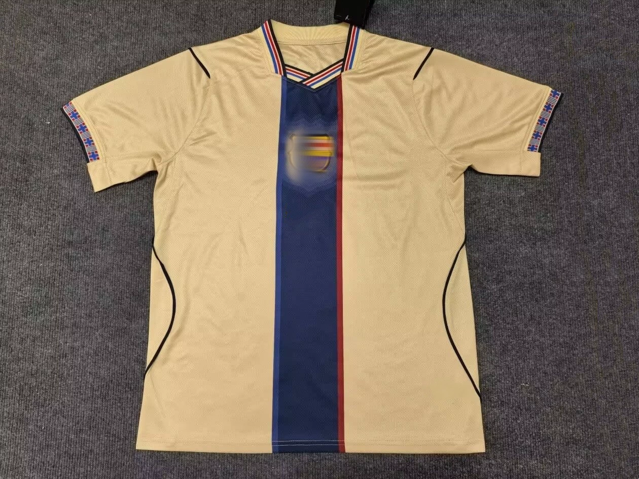 Коллекция футбольных футболок Barcelona Real Madrid Bayern Ajax Napoli Paris FC — разные дизайны, размеры S–XXL