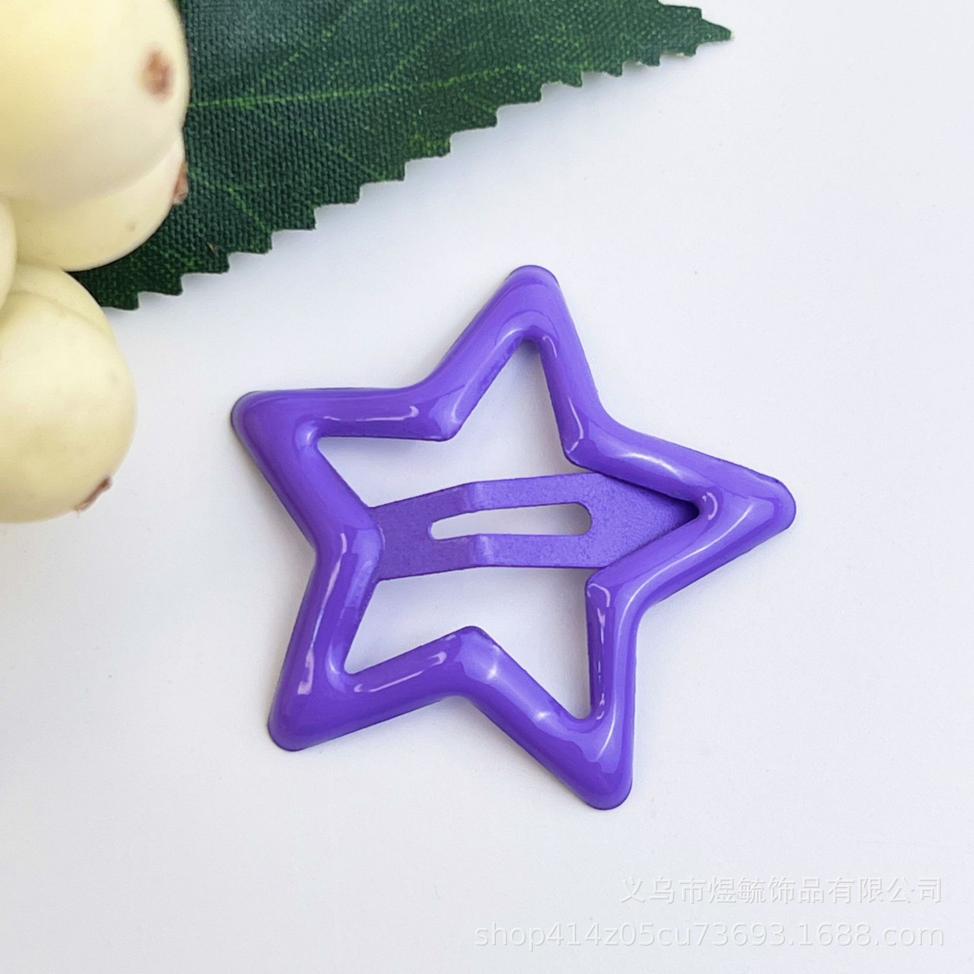 Color drip Star clip 3.2cm dark purple