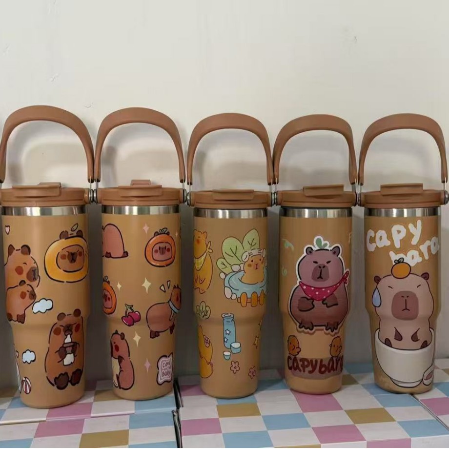 La nueva taza de hielo Kapibala de gran capacidad de acero inoxidable para niñas, taza de aislamiento de oficina, linda taza de capibara