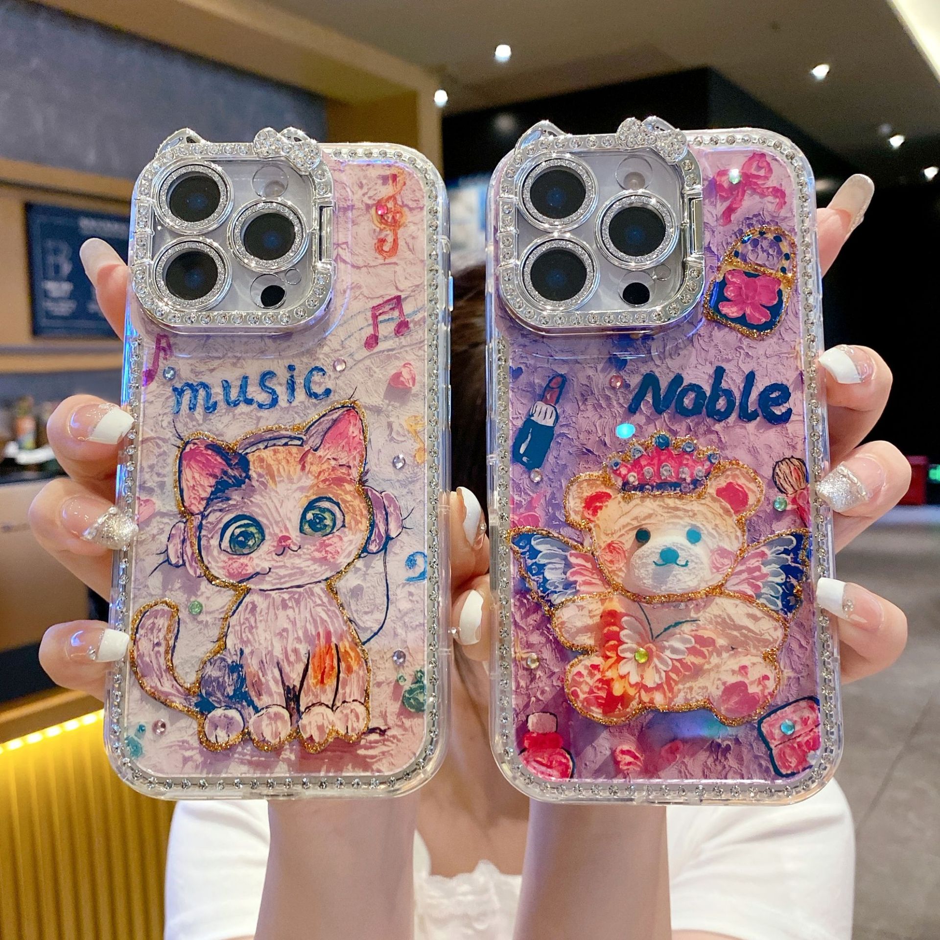 Pintura al óleo熊 para Apple 17 / 16 caja de teléfono celular perforación lateral lente de gato película en un marco de soporte para iPhone