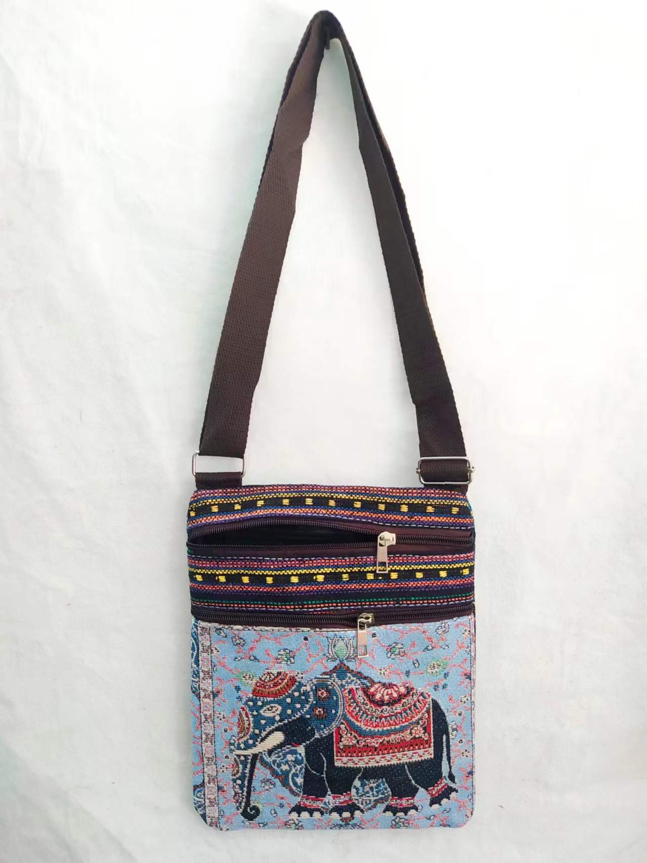 Estilo étnico bordado elefante dibujos animados bolsa de mensajero Dai bolsa de hombro de viaje de las mujeres teléfono móvil bolsa de hombro lateral