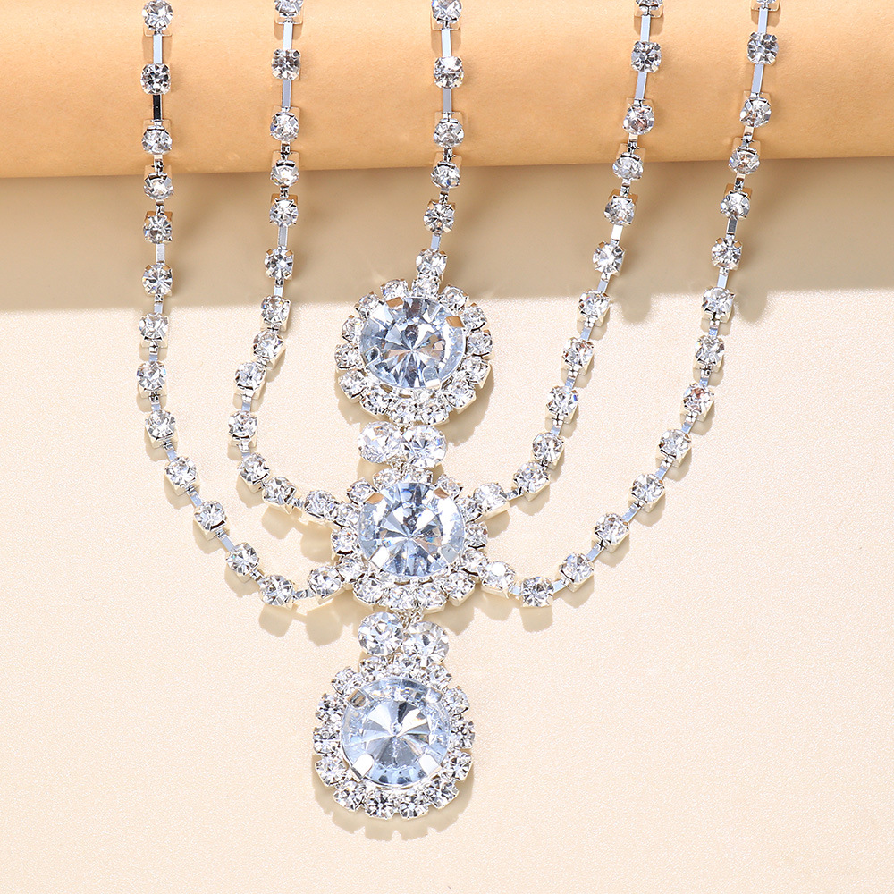 AliExpress nueva moda rhinestone frente cadena vintage nupcial tocado ceja colgante joyería europea y americana Cadena de pelo