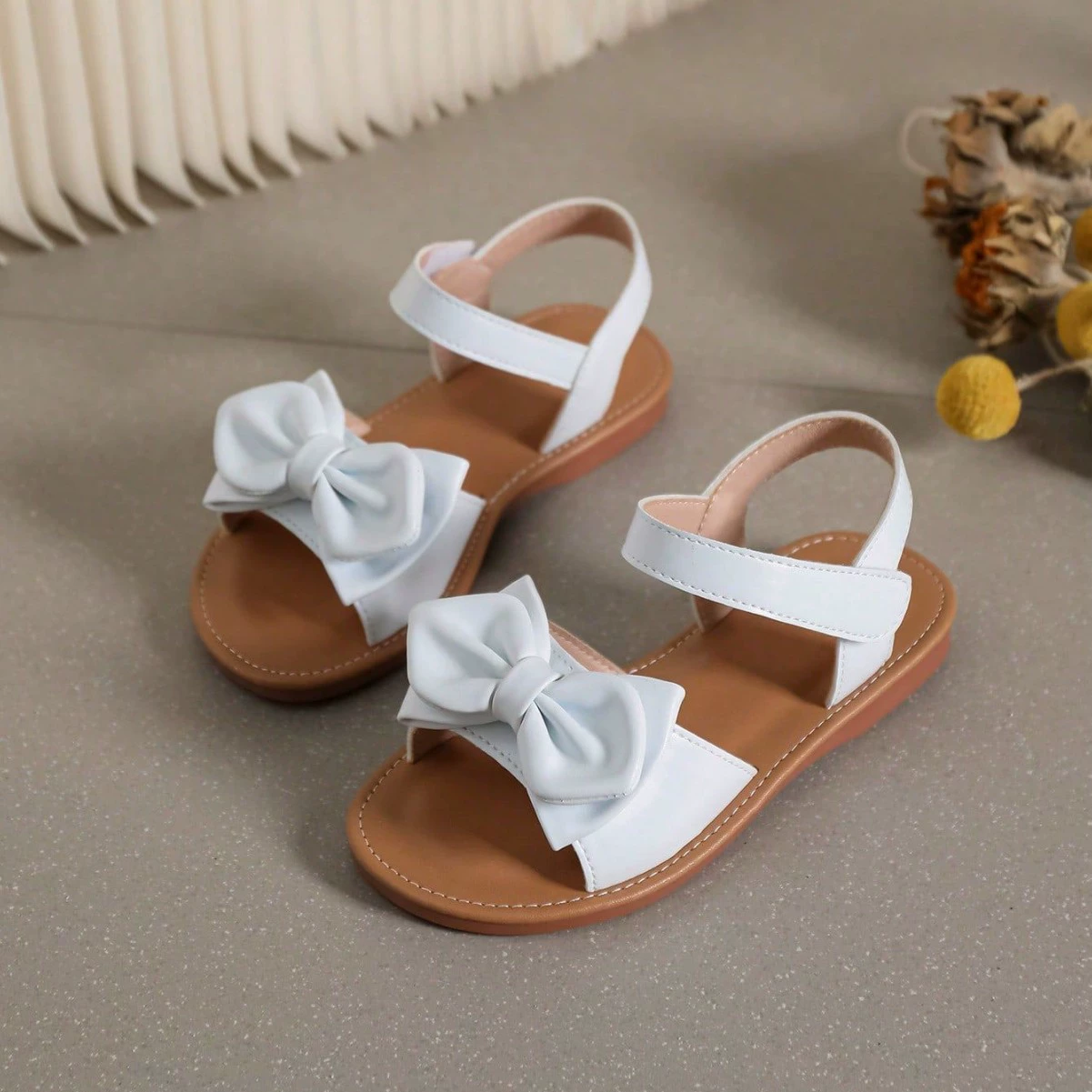 Трансграничная внешнеторговая школа стиль мальчика с бантом для девочек сандалии обувь принцессы противоскользящая мягкая подошва детская ходная обувь
