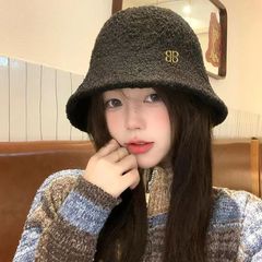 毛绒渔夫帽子女秋冬2025新款显脸小百搭时尚盆帽大头围水桶帽韩版
