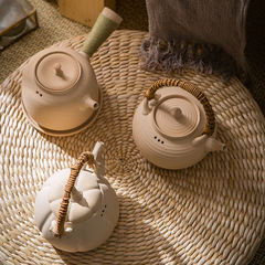 Chinese handcrafted white clay teapot, soda-glazed ceramic teapot, unglazed bail teapot, side handle teapot, rustic pottery tea brewing pot, tea brewing vessel