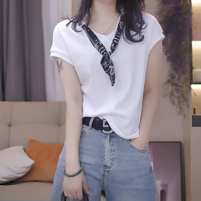 하얀색