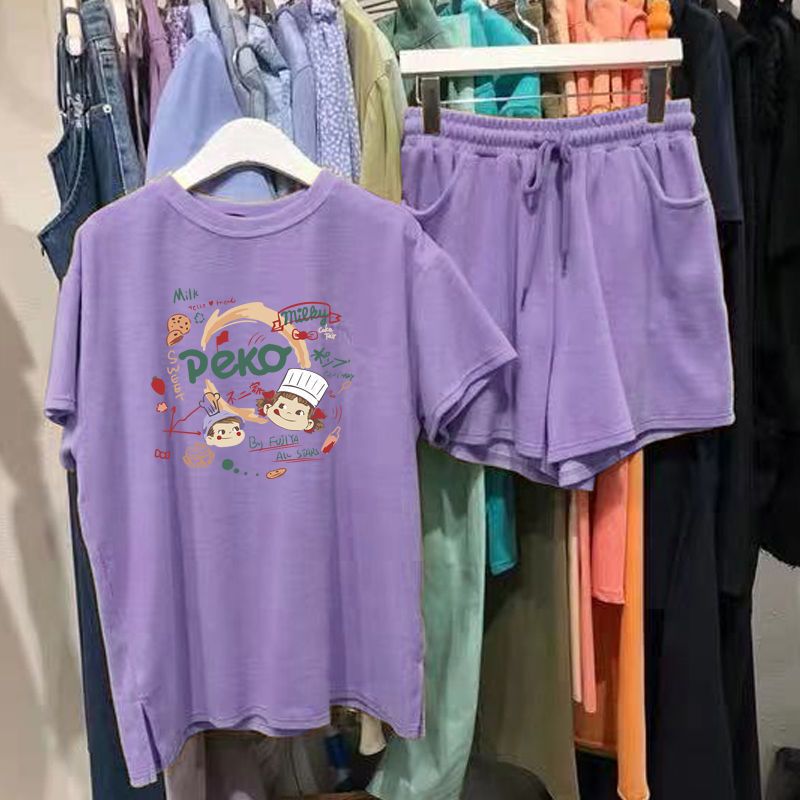 보라