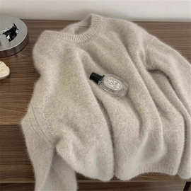 浣熊绒软糯套头毛衣女冬季高级感慵懒宽松马海毛针织打底内搭上衣