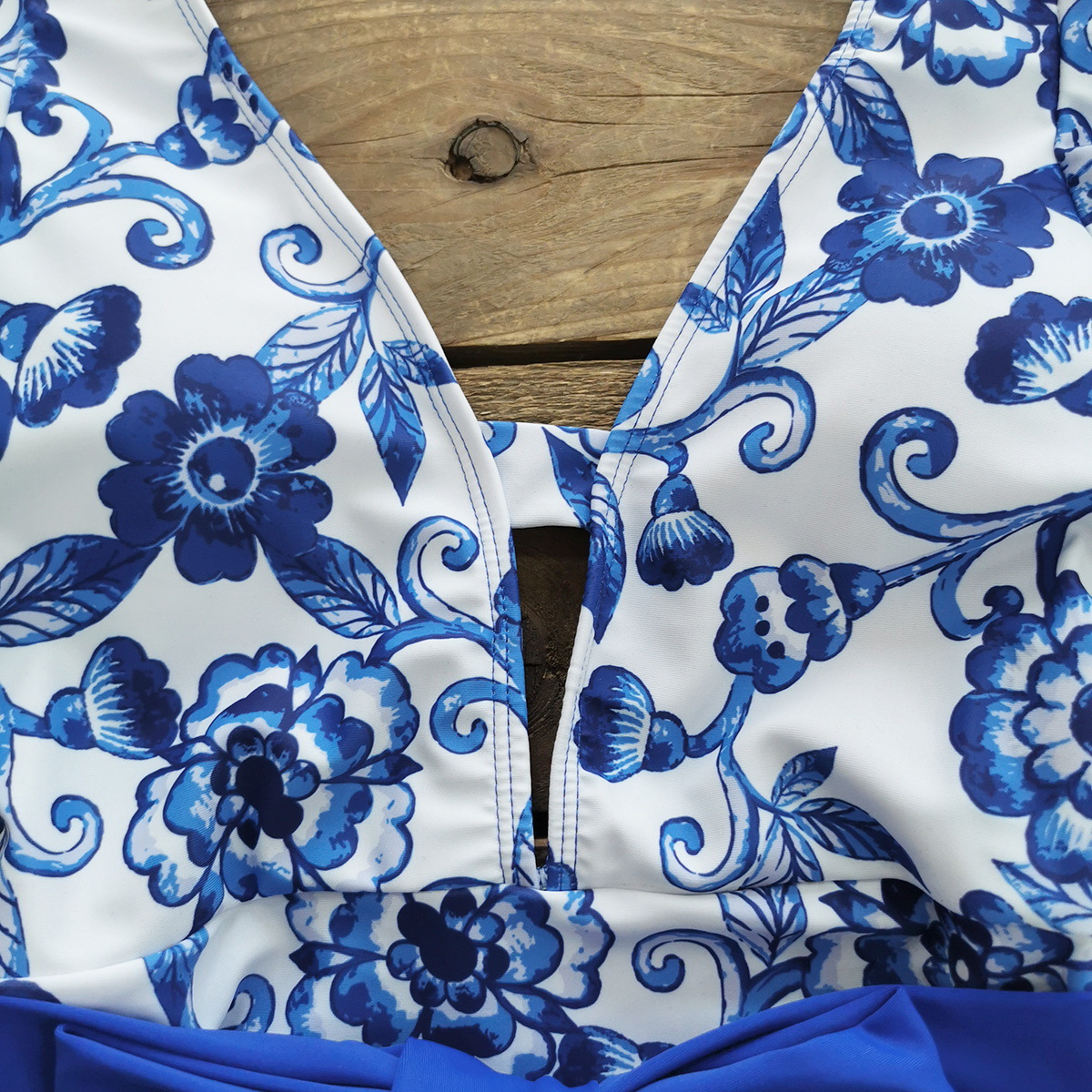 315g Weight Short Sleeve Sleeve Length Polyester Fabric Type Short Top Length One-pieces Tops Type 1 Piece Quantity Swimming Occasion V Neck Neckline Slim Fit Type Printing Pattern Women's Gender Vacation Style Women's Vacation Printing 1 Piece One Piece Swimwear 12