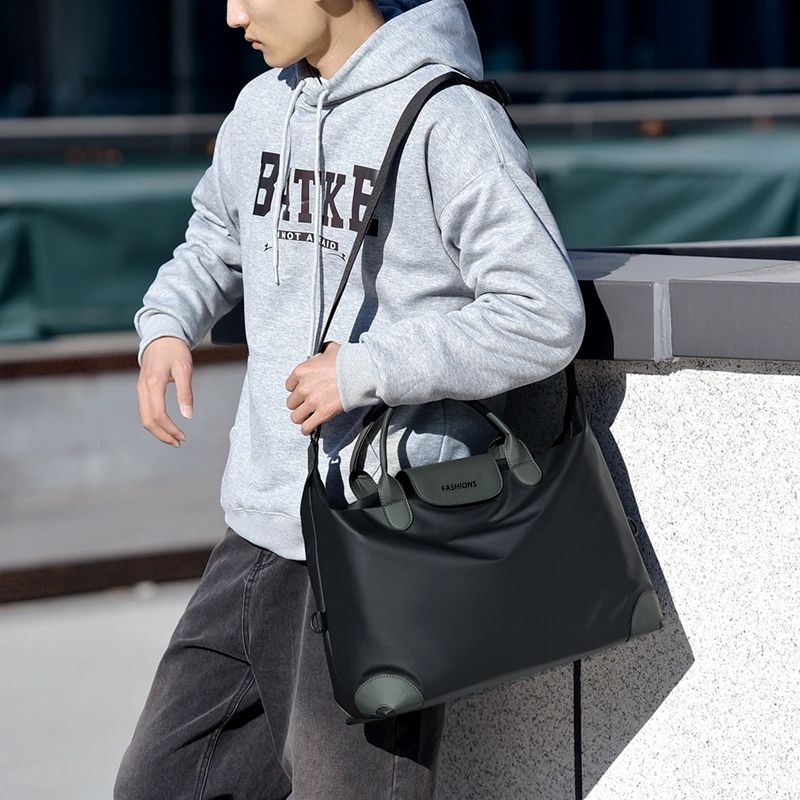 2025 nueva tendencia de moda bolsa de viaje bolsa de fitness bolso de negocios de ocio multifuncional bolso de transporte coreano para hombres