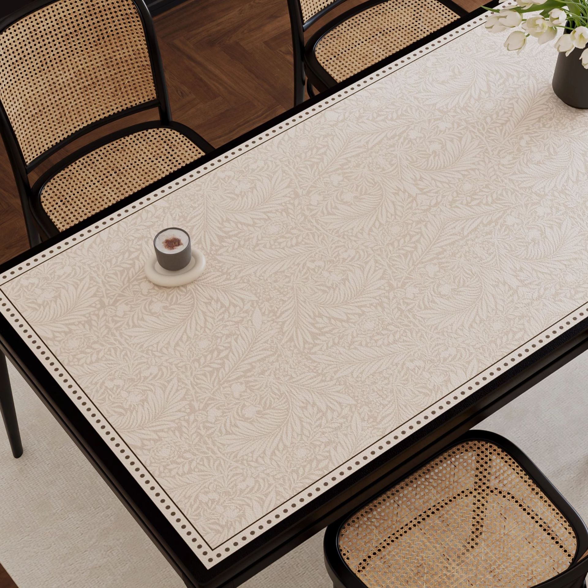 Francés retro lujoso lujoso 2025 nuevo cojín de mesa impermeable a prueba de aceite sin lavado a prueba de quemaduras de cuero toallas de mesa de estilo medieval