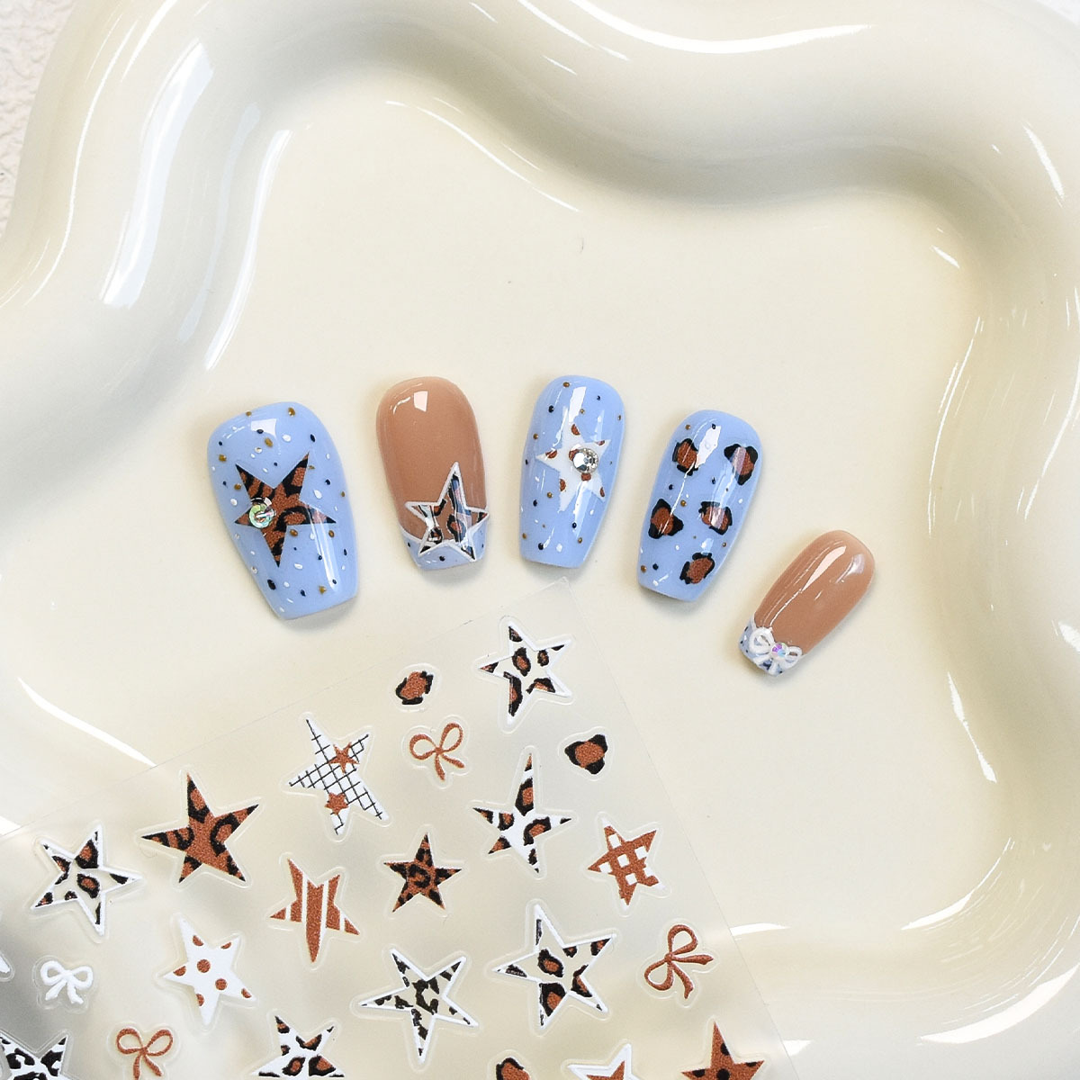 Nueva pegatina de uñas dulce y picante pegatina de leopardo estrella dulce color caramelo estrella de cinco puntas pegatina de uñas