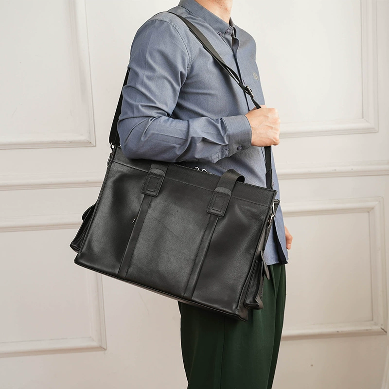 Leather handheld bag for leisure, cowhide, genuine leather