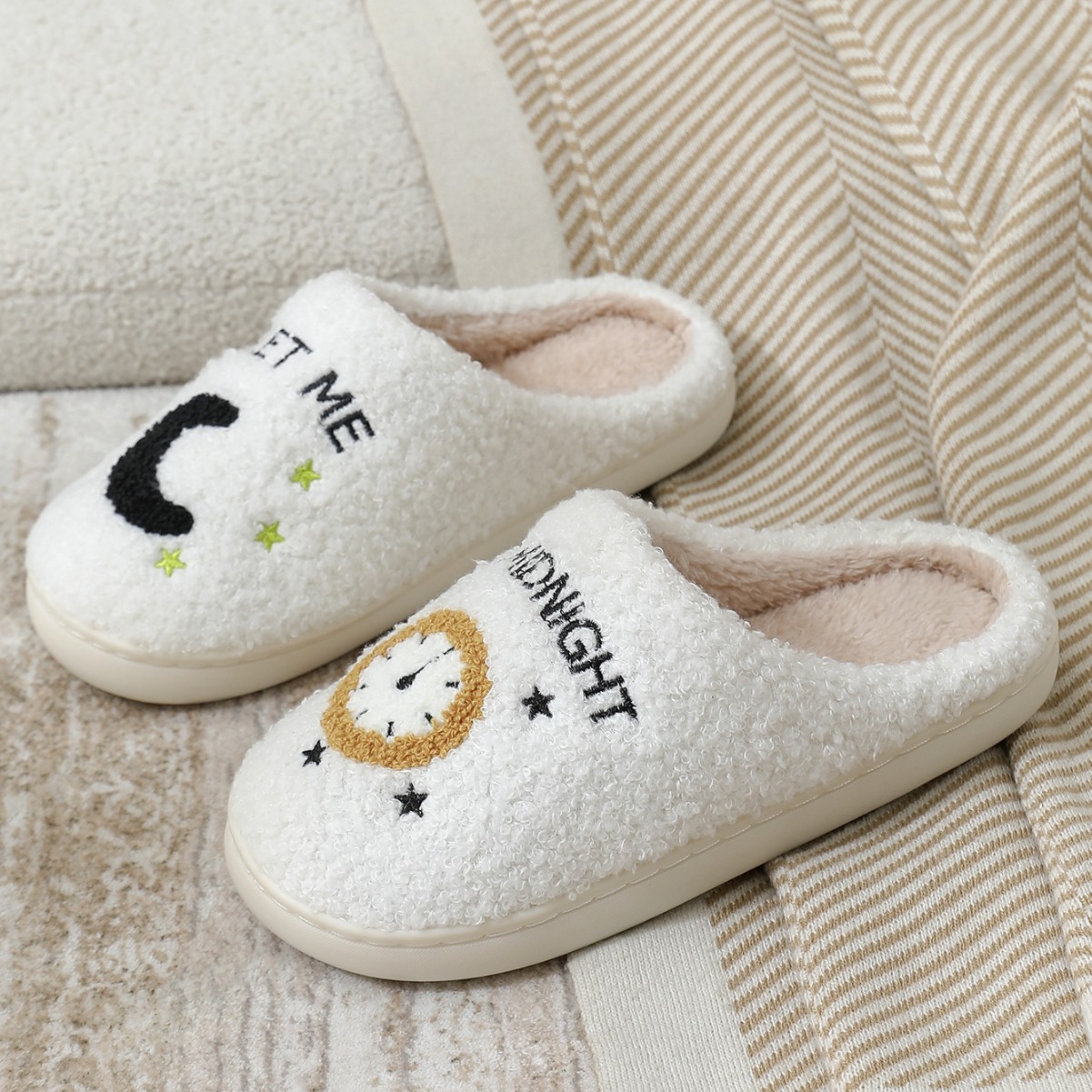 2023新款跨境冬季棉拖鞋男女情侣居家月亮时钟保暖室内棉拖鞋批发