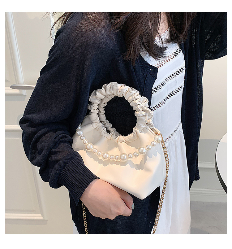 Wholesale Pleated Pearl Chain Solid Color Handbag Nihaojewelry display picture 208