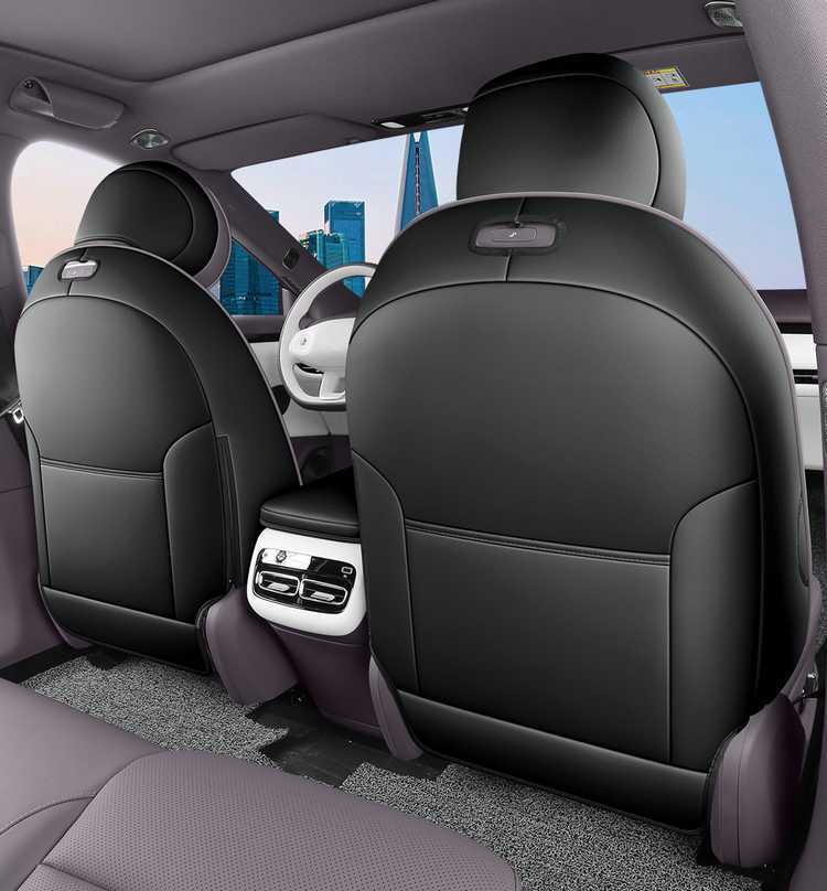 Specifically designed for the 2625 Changan Qiyuan A06 car, these all-season, full-coverage seat covers are made of breathable leather