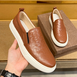 �ļ���Ƥ�p�ݘ���Ь�����e��ɫ�����y͸��ߙn�^��ţƤ��Ьһ�_��