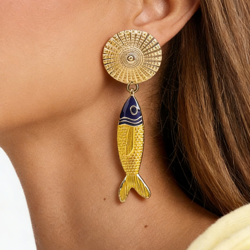 E13556Za Light Luxury Pendant Small Fish Simple Fashion Earrings Summer Beach Vacation Style Bohemian Earrings