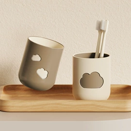 收纳盒;衣钩/挂钩;清洁球/刷