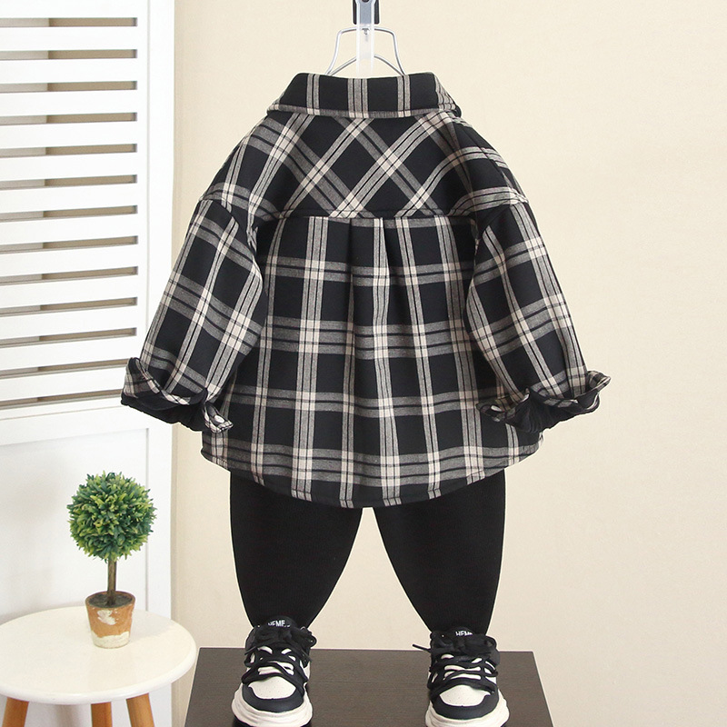6922 niños más camisa de terciopelo 2025 invierno nuevo bebé camisa a cuadros engrosada de una pieza de terciopelo ropa infantil casual