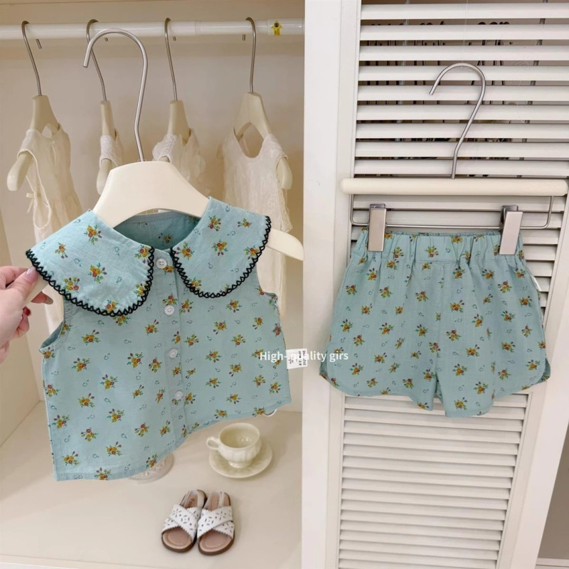 【Forest Style】Fresh and High-End Design Girls' Summer Green Doll Collar Vest and Floral Shorts Set Trendy 【Forest Style】Fresh and High-End Design Girls' Summer Green Doll Collar Vest and Floral Shorts Set Trendy