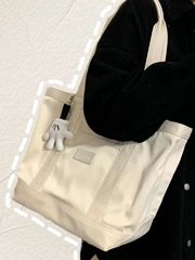 Commuter Bag 2024 New Large Capacity Nylon Cloth Bag Student Class Portable Shoulder Bag Simple and Versatile Tote