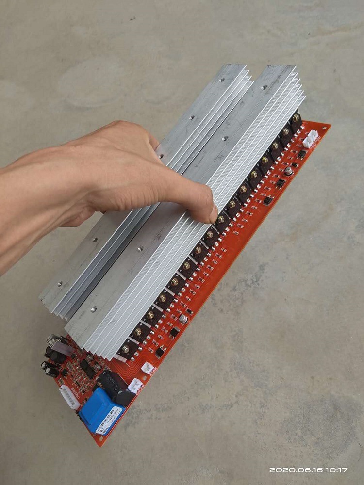 全贴片液晶屏显示工频PCB主板12v到60v通用裸铜金手指斜边绿色