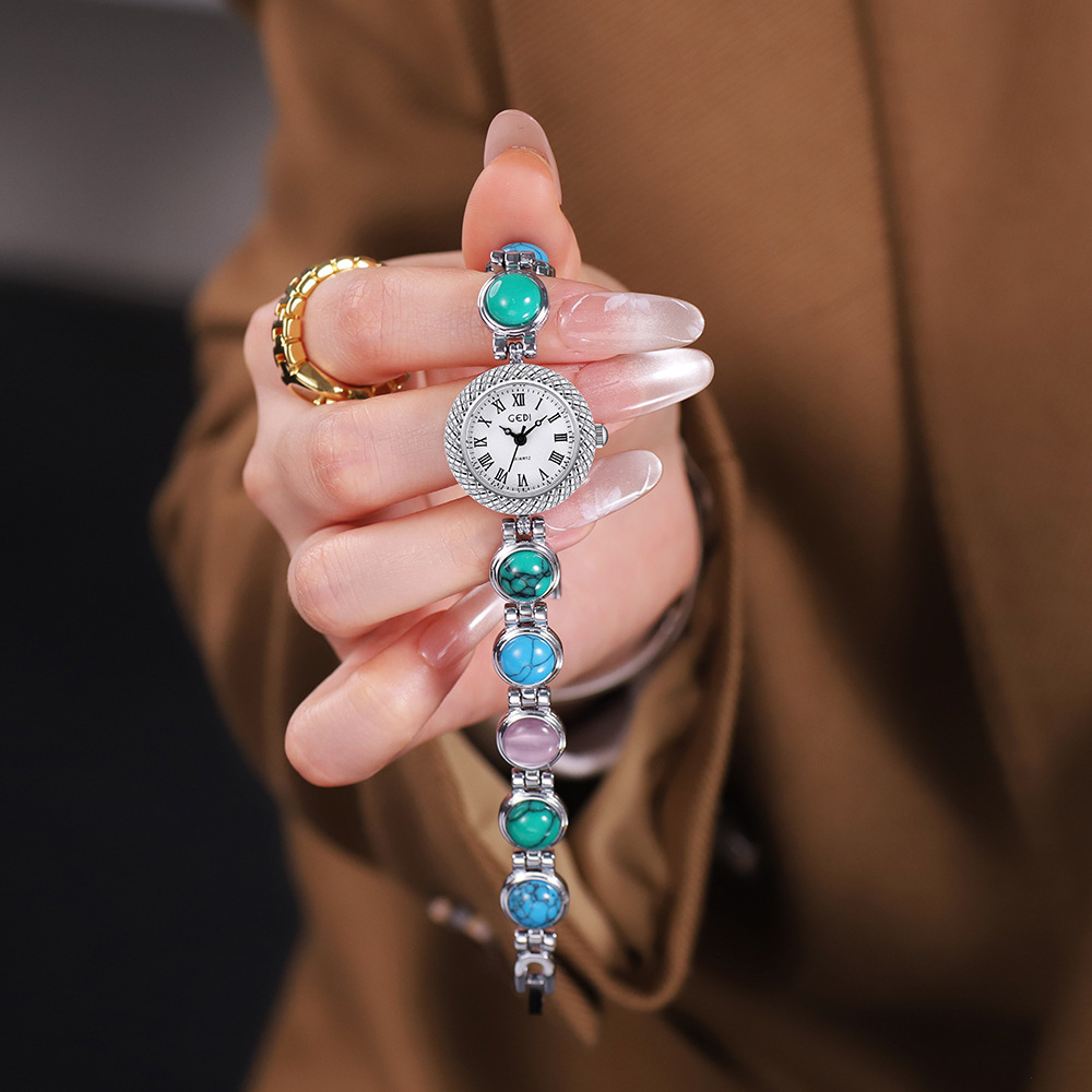 Factory Direct Sales Colorful Bracelet Watch Small Dial Retro Women's Watch Jewelry Gemstone Second-Hand Gedi Gedi Watch Women's Model