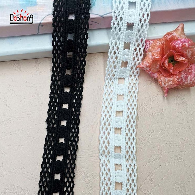 厂家直供新款牛奶丝水溶花边 针织刺绣花边 婚纱服装辅料现货批发