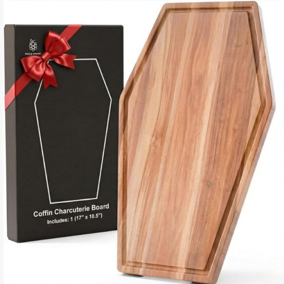 Cross-border Halloween tray, gothic-style cookie and snack plate, wooden home party snack and candy presentation board Cross-border Halloween tray, gothic-style cookie and snack plate, wooden home party snack and candy presentation board