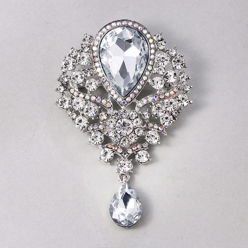 Broche en cristal de luxe européenne et américaine pour femme, broche florale à porter à la main pour décoration de mariage, assortie_voghion.com