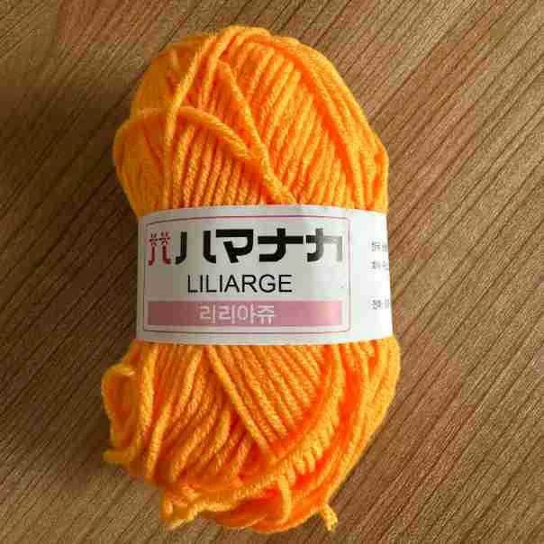 Красная вышитая овечья хлопчатобумажная пряжа ручной вязки DIY крючком шарф кукла линия