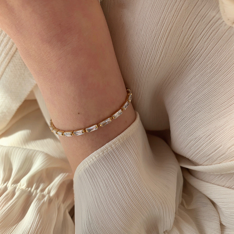 17g Weight Gold Plated Plating Material Zircon Inlay Material Bracelets Classification 1 Piece Quantity Original Design Solid Color Copper Plating Inlay Zircon Gold Plated Bracelets