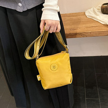 �羳���Q�r�д�����б��������ٴ����ˮţ�򲼰�Ůʿ���e�μ��