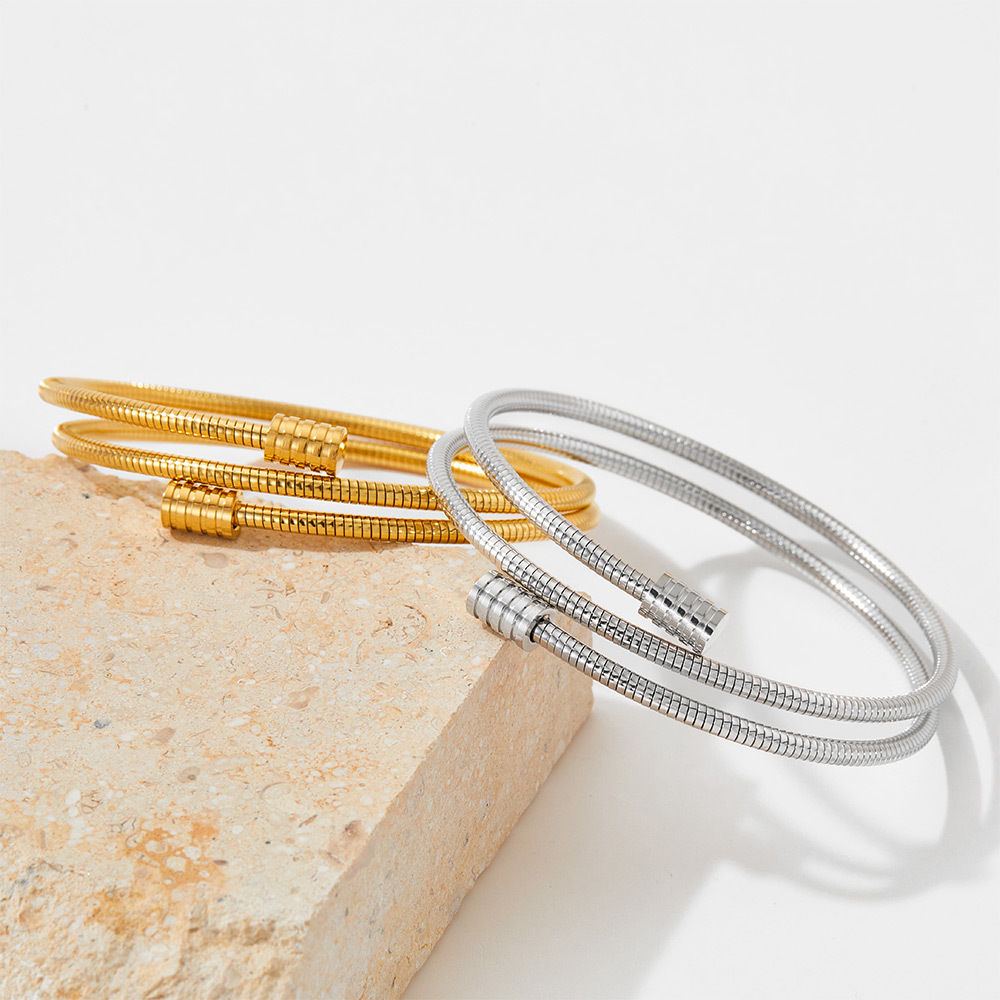 Street Occasion 304 Stainless Steel Material Solid Color Pattern PVD Coated Real Gold Plated 16K Gold White Gold Plated Gold Plating Solid Color 304 Stainless Steel Classic Style Waterproof Non Tarnish 304 Stainless Steel Bangle