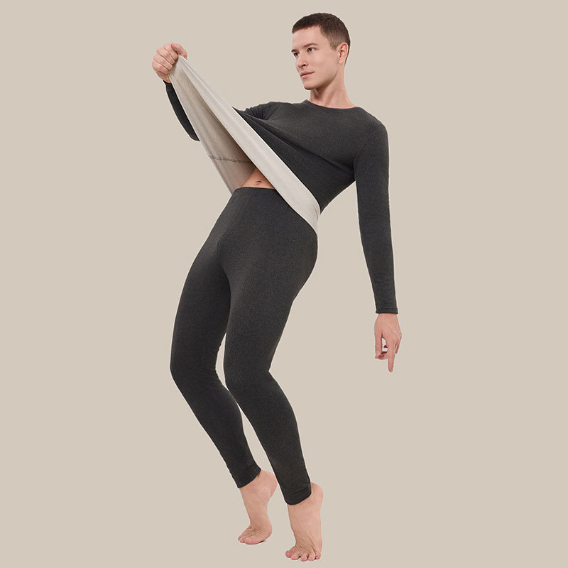 Cashmere and silk thermal underwear for men, new autumn and winter self-heating, fleece-lined, seamless, German velvet thermal top and pants set Cashmere and silk thermal underwear for men, new autumn and winter self-heating, fleece-lined, seamless, German velvet thermal top and pants set