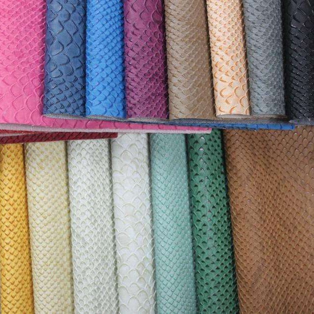 厂家人造革PVC皮革面料 花蛇纹箱包手袋皮革
