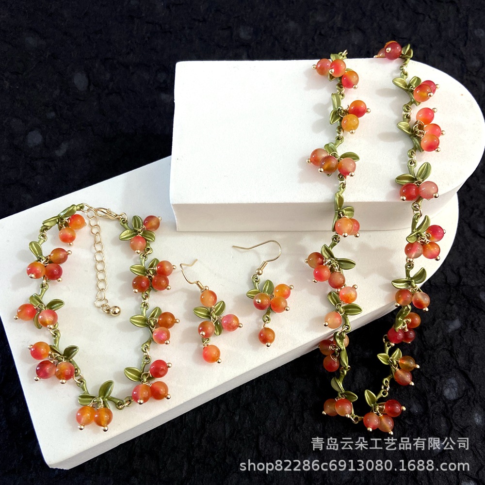 New Vintage French Style Mori Plant Paint Flower Berry Cranberry Natural Stone Earrings Bracelet Necklace Set