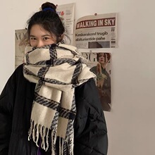 情侣格子ins围巾女秋冬季2026新款韩版百搭学生披肩保暖围脖男潮