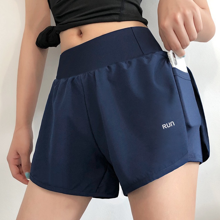 Quick-Dry Fitness Shorts - Loose Fit